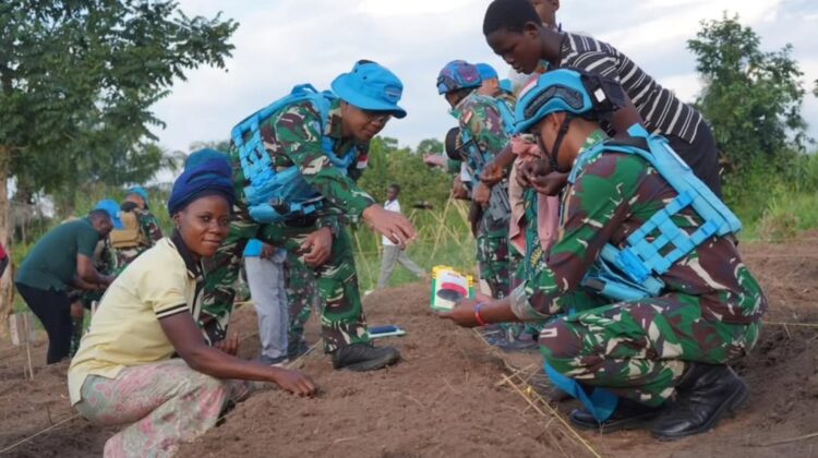 POB Komanda Sulap Lahan Kosong Jadi Kebun Semangka untuk Ketahanan Pangan Warga Bashili