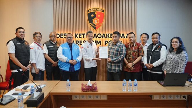 
					Desk Ketenagakerjaan Polri Berhasil Mediasi Sengketa PT Kerta Gaya Pusaka, 131 Pekerja Terima Hak Senilai Rp10 Miliar