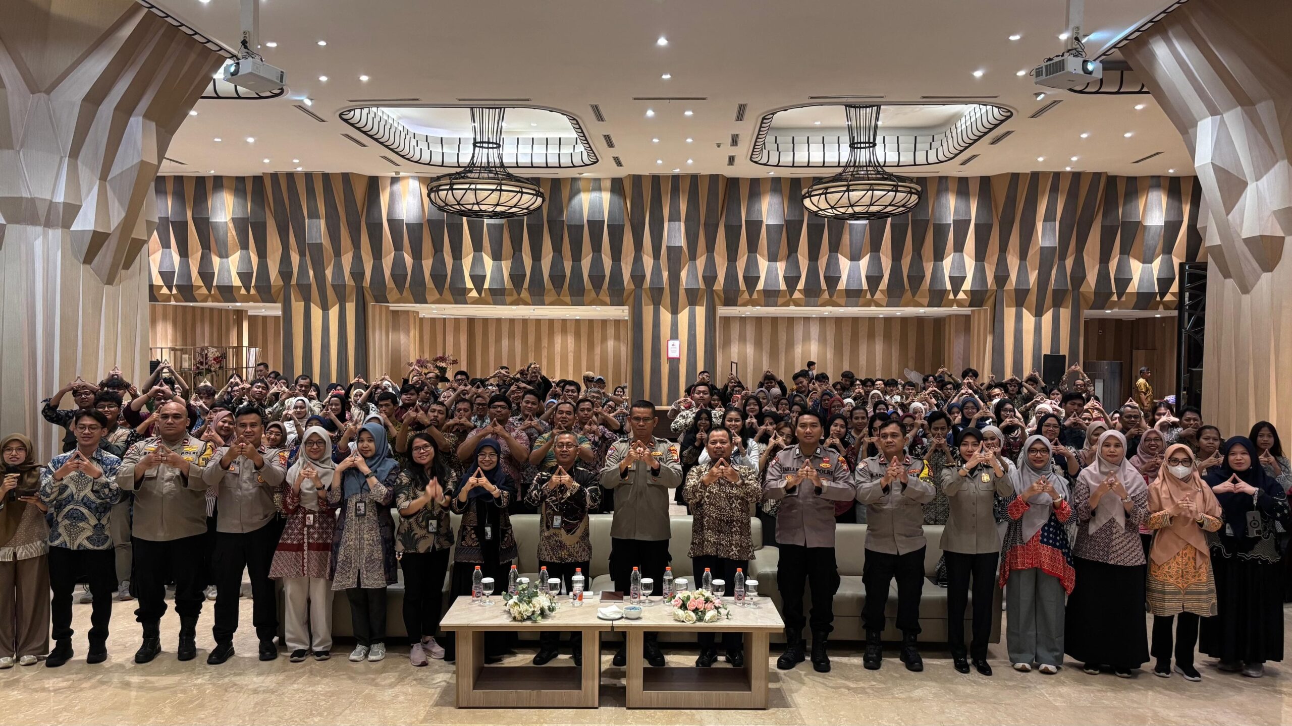 Dukung Sukses Sensus Ekonomi 2026, Anggota Binmas Ikuti Pelatihan Pendataan di Jakarta Pusat