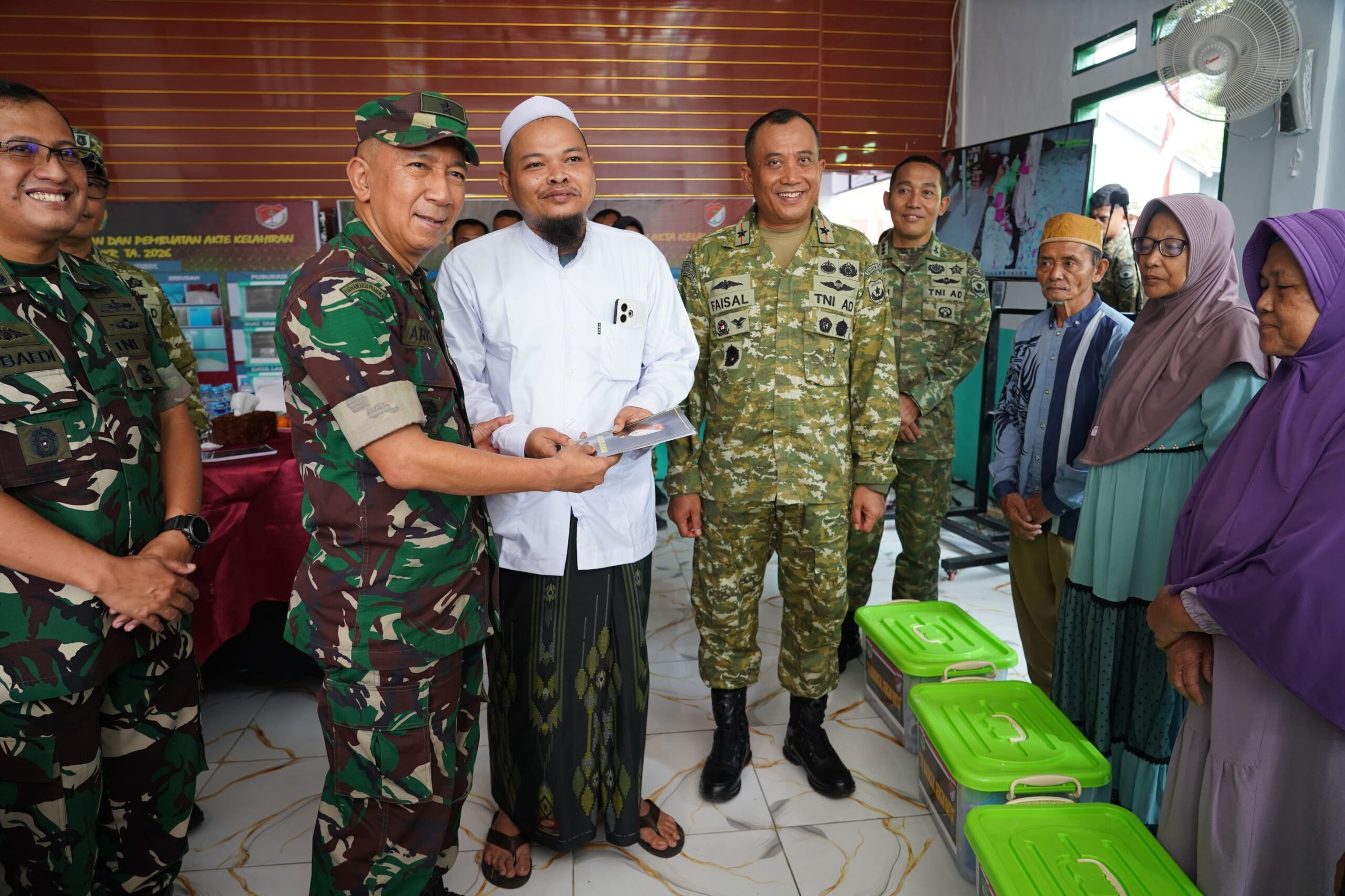 Sinergi Membangun Umat, Karya Bakti Korem 052/Wijayakrama Tuai Apresiasi Sterad