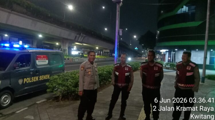 Patroli Dini Hari dan Strong Point, Polsek Senen Antisipasi Tawuran di Sejumlah Titik Rawan