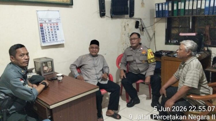 Poskamling Jadi Benteng Keamanan, Polisi Ajak Warga Tingkatkan Kepedulian Lingkungan