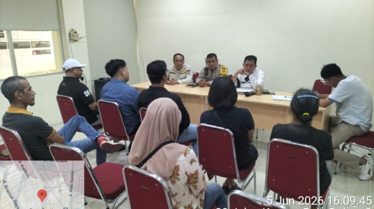 Mediasi Konflik Sosial di Kramat, Keluhan Warga terhadap Kedai Kopi Difasilitasi Kelurahan dan Polisi
