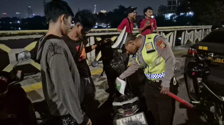 Razia Cipta Kondisi, Polsek Metro Tanah Abang Amankan Pelaku Penyalahgunaan Narkoba dan Obat Terlarang