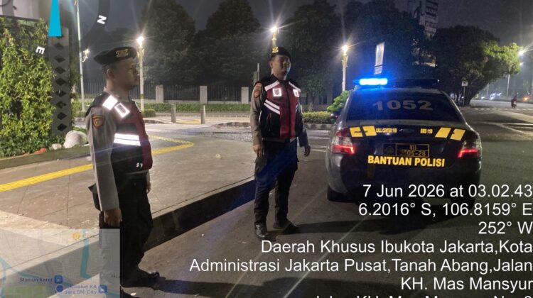 Ciptakan Situasi Kondusif, Patko 1052 Gelar Patroli dan Strong Point di TL Karet Bivak