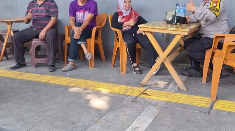 Sambang UMKM Pegangsaan, Bhabinkamtibmas Ajak Warga Perkuat Kamtibmas