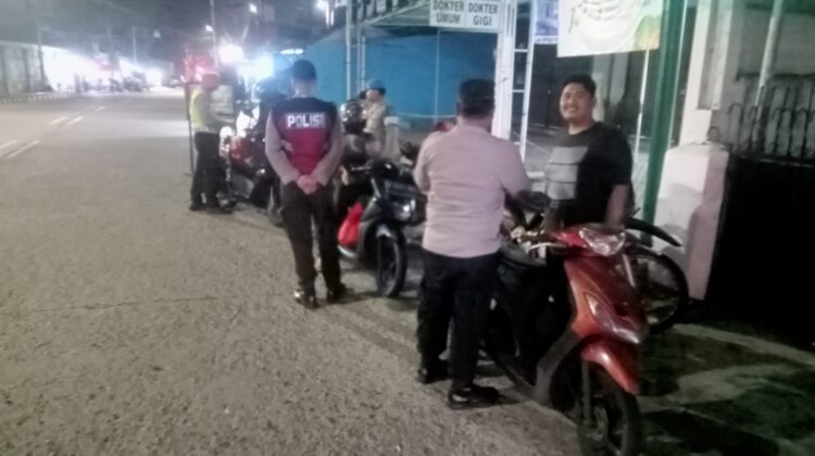 Ciptakan Rasa Aman, Polsek Cempaka Putih Gelar Razia Stasioner Antisipasi Kejahatan Jalanan