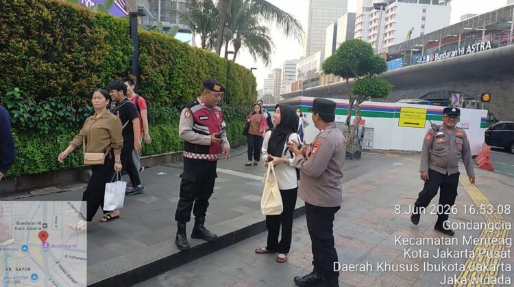 Patroli Dialogis Menteng, Polisi Imbau Warga Waspada Kejahatan Jalanan