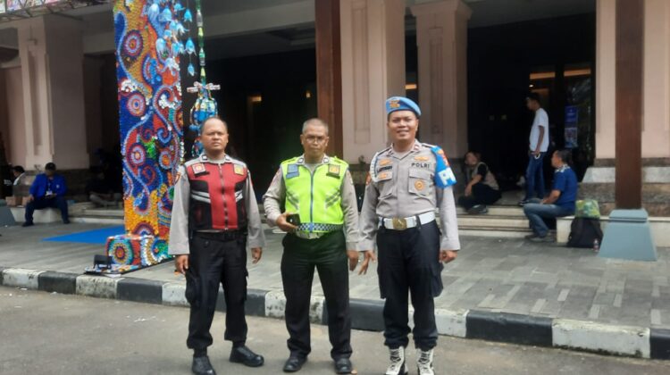 Polsek Tanah Abang dan Jajaran Gelar Pengamanan Workshop DPRD PAN Se-Indonesia