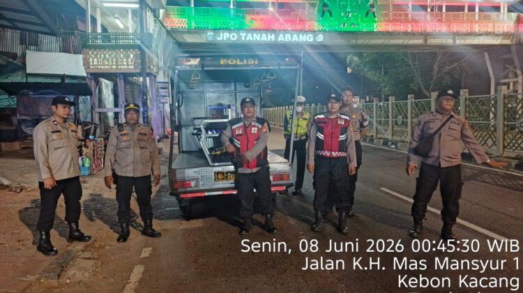 Patroli Rutin Polsek Tanah Abang Tekan Potensi Kejahatan Jalanan di Jam Rawan