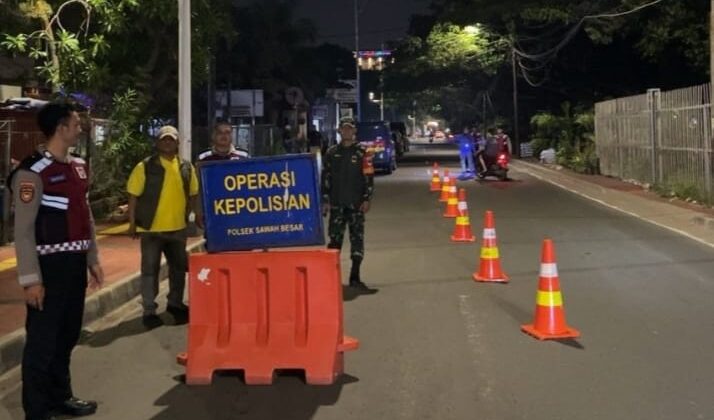 Operasi Cipta Kondisi Statsioner” Polsek Sawah Besar Kerahkan 11 Personil Sasar Kejahatan Jalanan Jelang Dini Hari