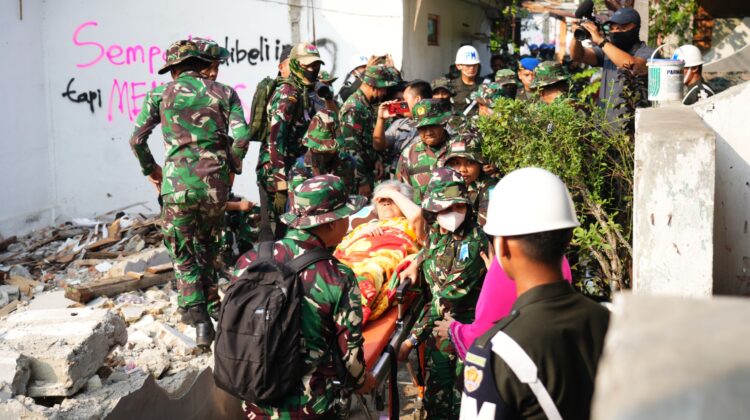TNI AD Tertibkan Rumah Dinas di Atas Aset Negara Lenteng Agung untuk Dukung Kesiapan Satuan