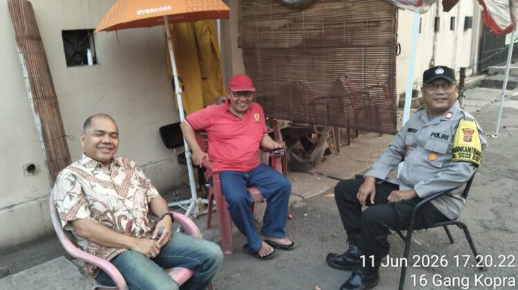 Patroli Wilayah dan Sambang Warga RW 06, Polsek Johar Baru Perkuat Kewaspadaan dan Sinergi Kamtibmas