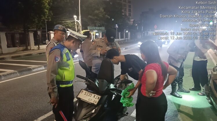 Razia Stasioner di Jalan Menteng Raya, Tiga Motor Tanpa Surat Terjaring Pemeriksaan