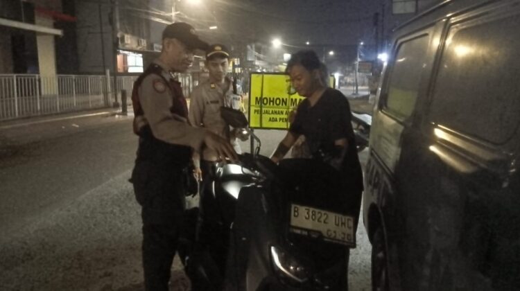 Tekan Kriminalitas, Polsek Cempaka Putih Gelar Razia Humanis