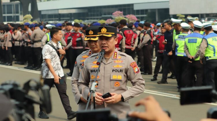 Polri Tegaskan Dukungan Hak Konstitusional Mahasiswa, Imbau Tidak Gunakan Kawasan Bundaran HI Demi Kepentingan Publik