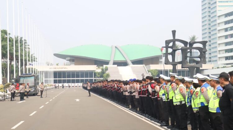 3.099 Personel Disiagakan Kawal Aksi Unjuk Rasa di Sejumlah Titik Jakarta Pusat