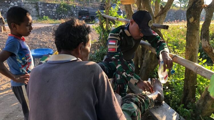 Jangkau Pelosok Perbatasan, Yonarmed 12 Kostrad Pastikan Kesehatan Warga Tetap Terjaga