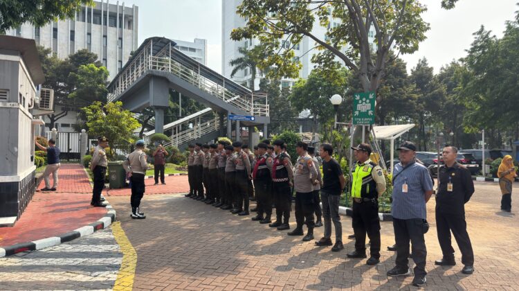 Polsek Sawah Besar Siagakan Personel Amankan Aksi Unjuk Rasa di Kemenkeu RI