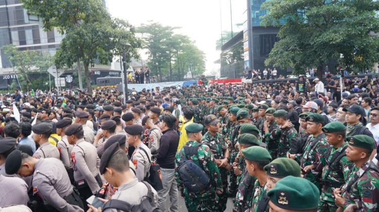 Kodam Jaya Perkuat Polda Metro, Aksi Demo BEM UI Berjalan Aman dan Lancar