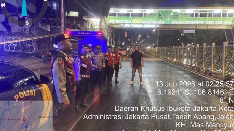 Jaga Kamtibmas, Polsek Metro Tanah Abang Intensifkan Patroli Malam hingga Pagi Hari