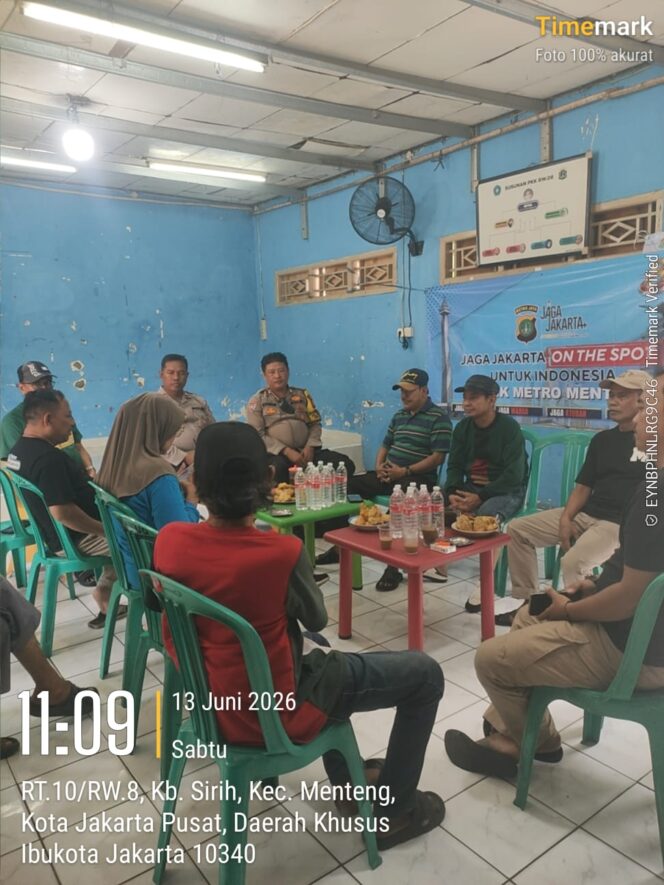 
					Jaga Jakarta On The Spot Satukan Polri dan Warga RW 08 Kebon Sirih Jaga Kamtibmas