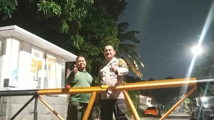 Sambang Satkamling, Bhabinkamtibmas Menteng Perkuat Keamanan Warga