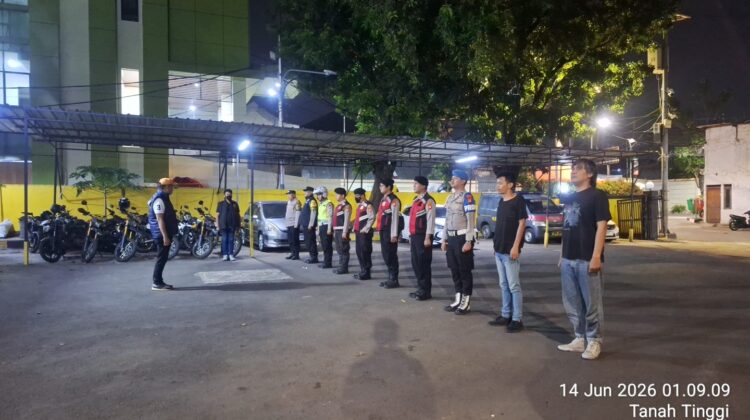 Polsek Johar Baru Gelar Apel Operasi Cipta Kondisi, Fokus Antisipasi Begal, Narkoba dan Kejahatan Jalanan