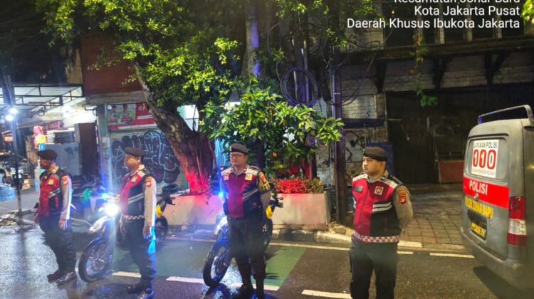 Blue Light Patrol Dini Hari, Polsek Johar Baru Perkuat Pengamanan dan Cegah Tawuran di Titik Rawan