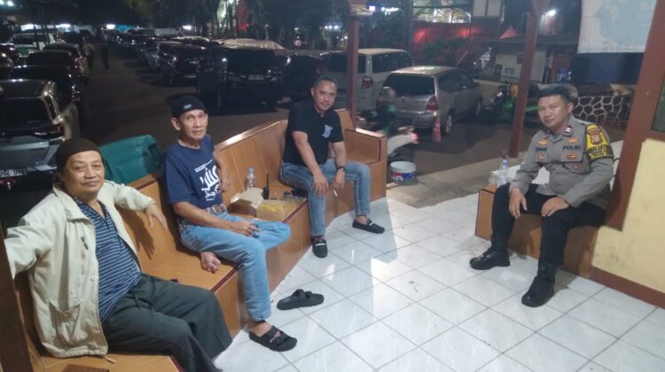 Wakapolsek Metro Tanah Abang Sambangi Ketua RW 10 Kebon Kacang, Ajak Warga Cegah Tawuran