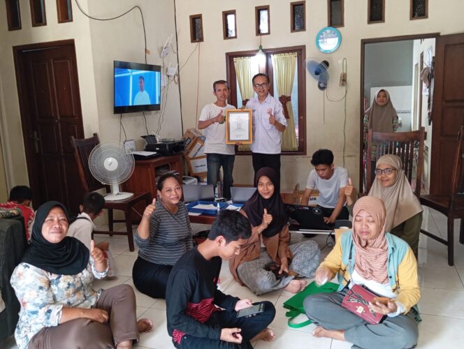 
					Tiga Tahun Konsisten Layani Masyarakat, Dani Hendro Pradiatmoko Raih Penghargaan dari GPIB