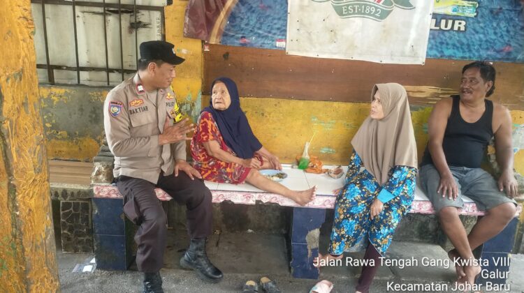 Sambang Warga RW 04 Galur, Bhabinkamtibmas Perkuat Cooling System dan Deteksi Dini Kamtibmas