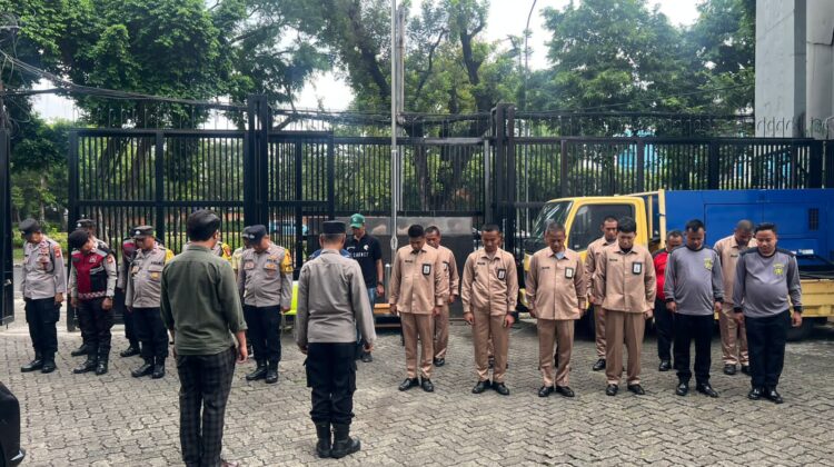 Jelang Aksi BEM SI Jambi di Kantor Senatama, Polsek Senen Siagakan 32 Personel Pengamanan