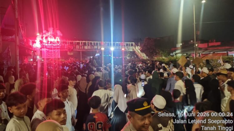 Polsek Johar Baru Amankan Pawai Obor Tahun Baru Islam 1448 Hijriah, Ribuan Warga Ikuti Perayaan dengan Tertib