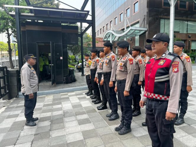 
					Polri Siagakan 31 Personel Amankan Aksi Unjuk Rasa di Kantor Pusat Bank BRI