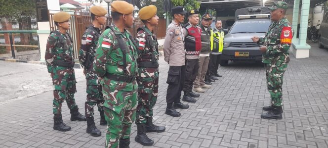 
					Apel dan Patroli Gabungan Tiga Pilar Digelar di Wilayah Senen, Antisipasi Gangguan Kamtibmas
