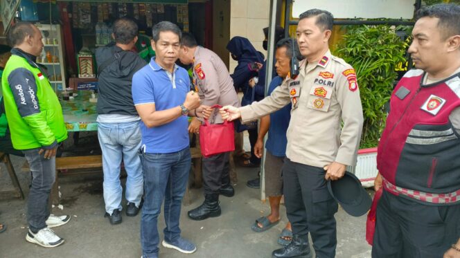 
					Polsek Senen Gelar Jaga Jakarta On The Spot di Paseban, Ajak Warga Perkuat Kamtibmas