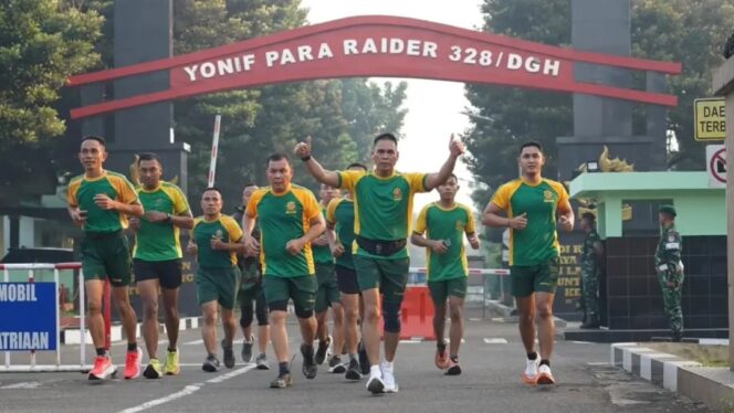 
					Jaga Stamina dan Profesionalisme, Divif 1 Kostrad Gelar Lari Aerobik 7K