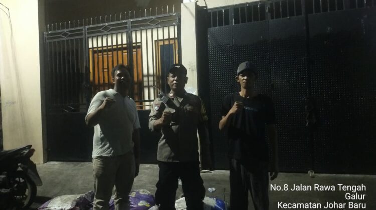 Hadir di Poskamling, Bhabinkamtibmas Galur Perkuat Sinergi Warga Jaga Kamtibmas