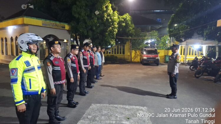 Padal Pimpin Apel, Polsek Johar Baru Gelar Patroli Cipta Kondisi Antisipasi Kejahatan Jalanan