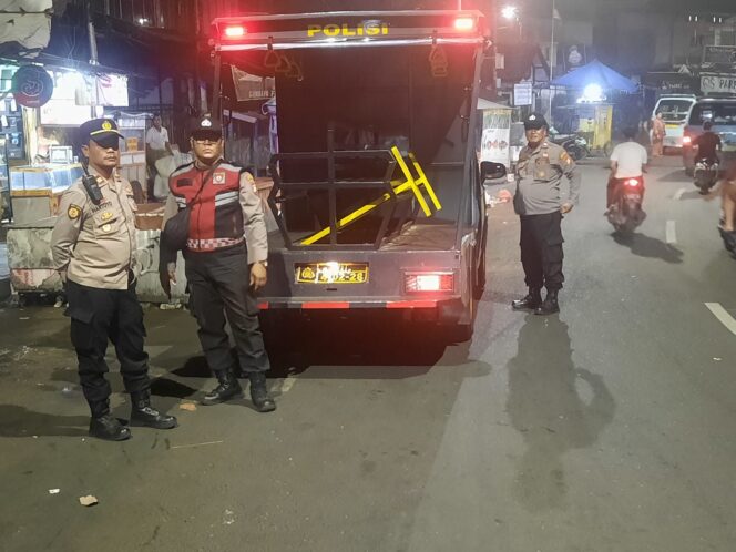 
					Antisipasi Tawuran dan Kejahatan Malam, Polsek Metro Tanah Abang Intensifkan Patroli Dini Hari