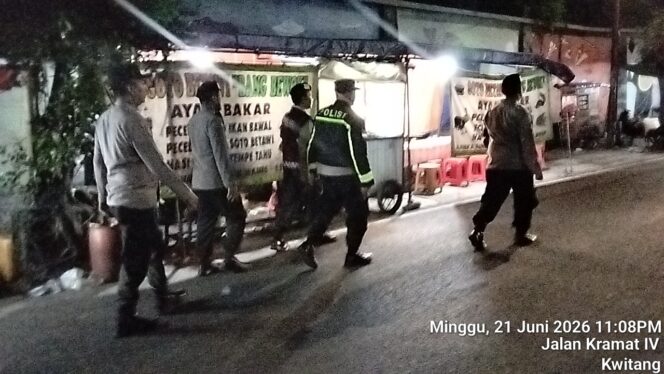 
					Patroli Dialogis di Jalan Kalipasir, Polisi Perkuat Pengamanan Wilayah Menteng