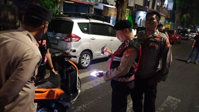 
					Polsek Senen Gelar Operasi Kejahatan Jalanan, Hasil Razia Nihil Pelanggaran