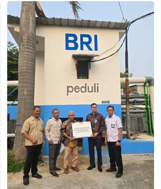 
					BRI Tangerang City Serahkan Bantuan Mesin Pompa Listrik untuk Perumahan Ciledug Indah 1