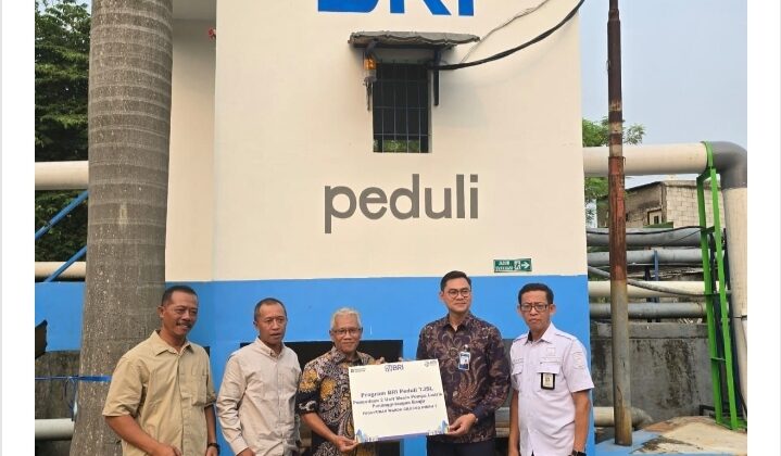 BRI Tangerang City Serahkan Bantuan Mesin Pompa Listrik untuk Perumahan Ciledug Indah 1