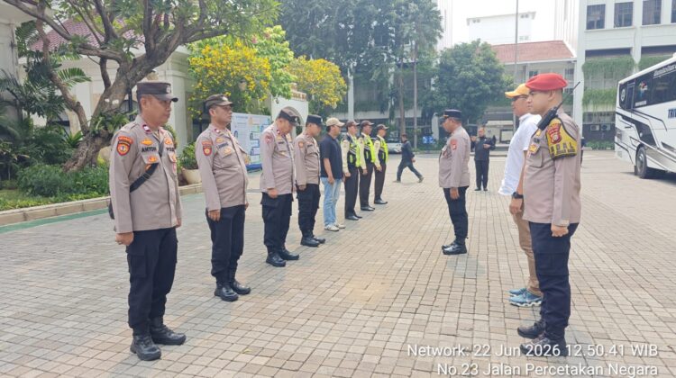 Polsek Johar Baru Siagakan Personel Amankan Aksi Unjuk Rasa di Kantor BPOM