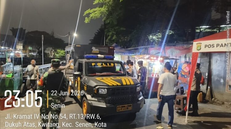 Patroli Jalan Kaki di Jalan Kalipasir, Polisi Persempit Ruang Gerak Pelaku Kejahatan
