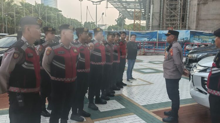 Hari Ke-12 Jakarta Fair 2026, Wakapolsek Kemayoran Pimpin Apel Pengamanan Pastikan Situasi Tetap Kondusif