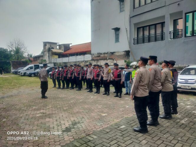 
					Polsek Senen Siagakan Puluhan Personel Amankan Rakernas KSPI 2026 di Hotel Acacia
