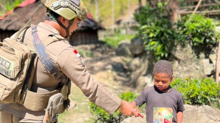 Satgas Operasi Damai Cartenz Intensifkan Patroli di Distrik Sinak untuk Jaga Kondusivitas Wilayah
